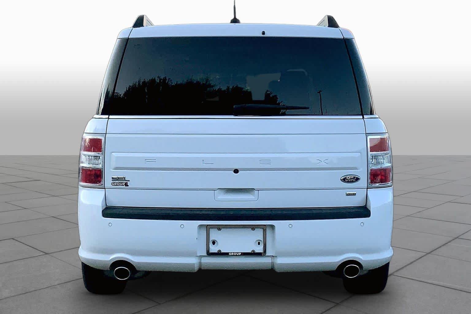 Used 2018 Ford Flex SEL w/ Equipment Group 202A AWD/4WD image 5