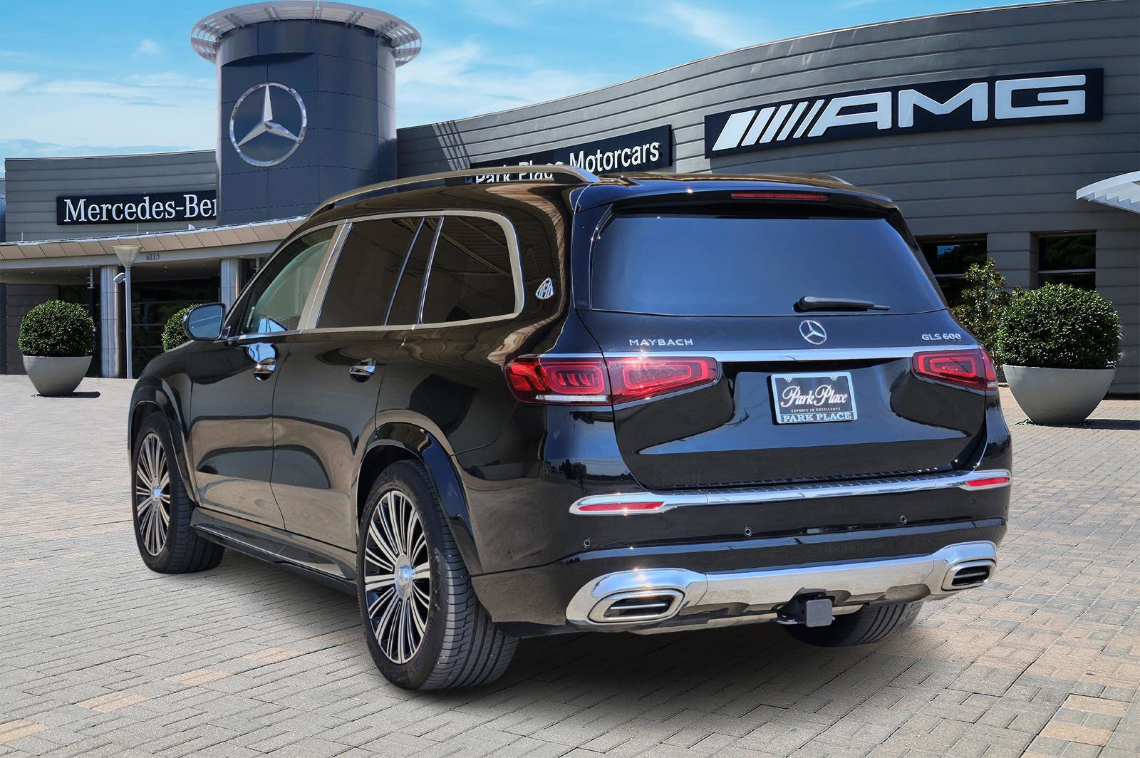 Certified 2022 Mercedes-Benz Maybach GLS 600 4MATIC image 4