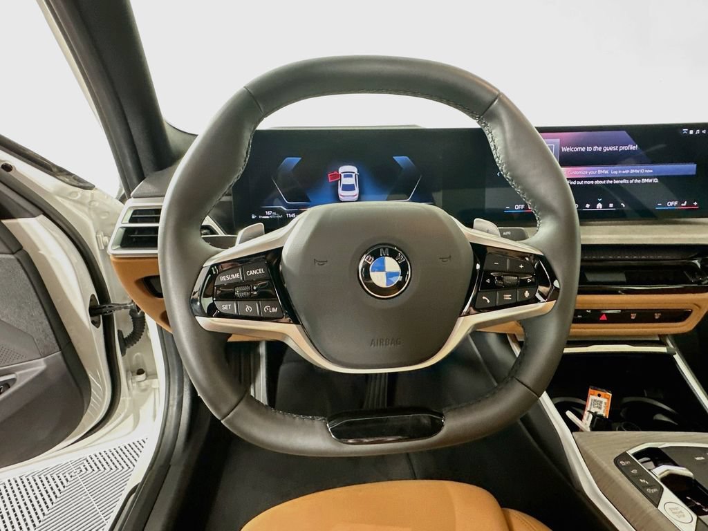 Used 2025 BMW 330i xDrive Sedan AWD/4WD image 16