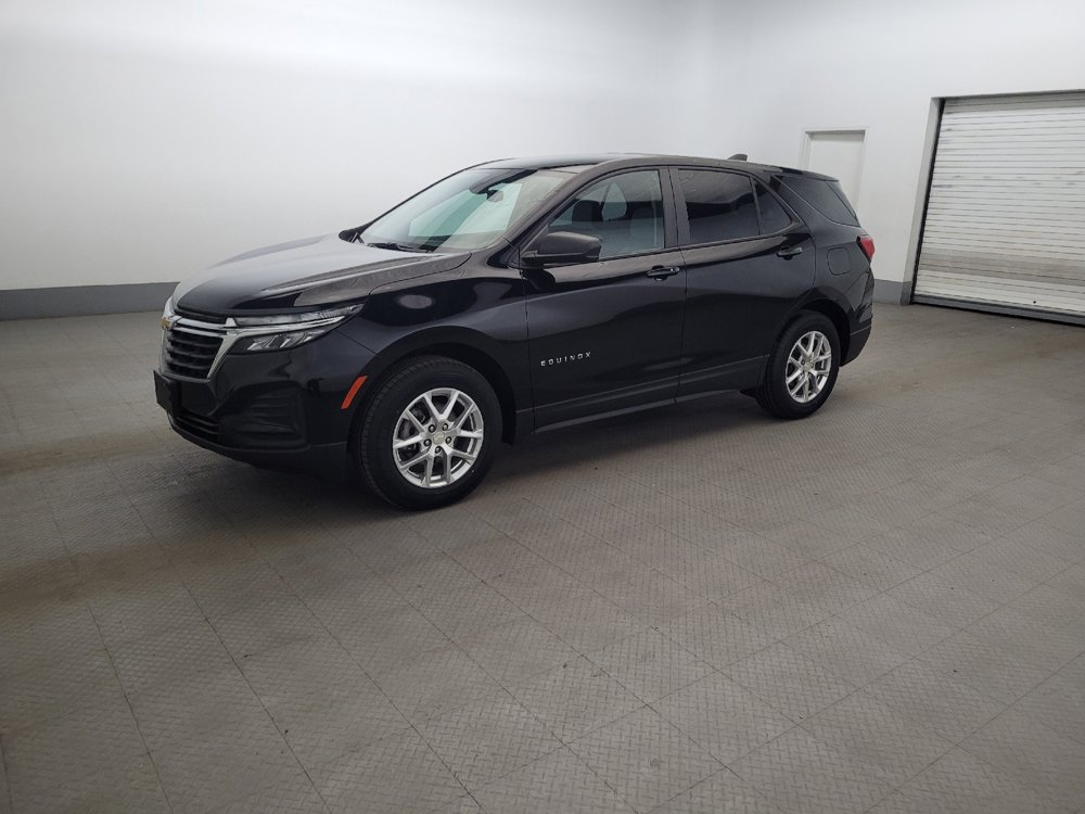 Used 2024 Chevrolet Equinox LS FWD image 2