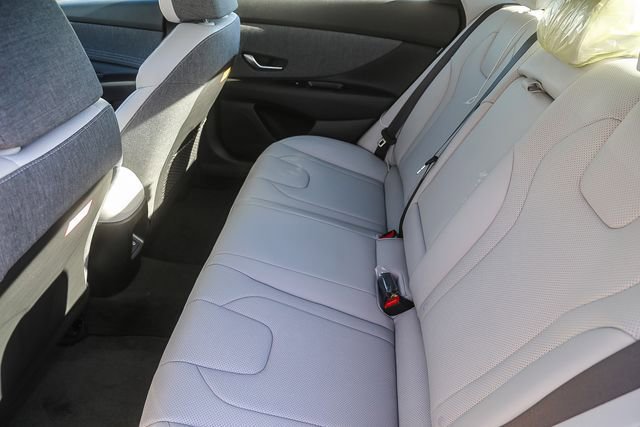 New 2026 Hyundai Elantra Limited FWD image 22
