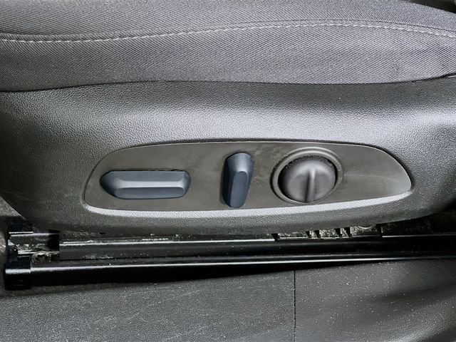 Used 2024 Chevrolet Malibu LT image 11