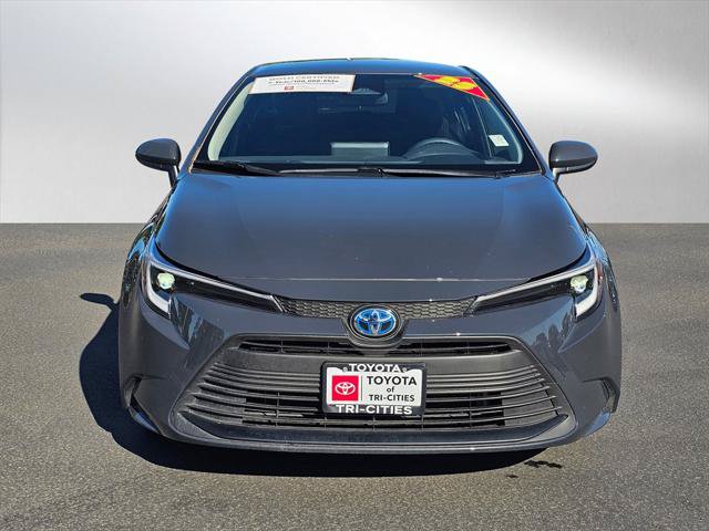 Certified 2023 Toyota Corolla LE w/ Carpet Mat Package (TMS) AWD/4WD image 8