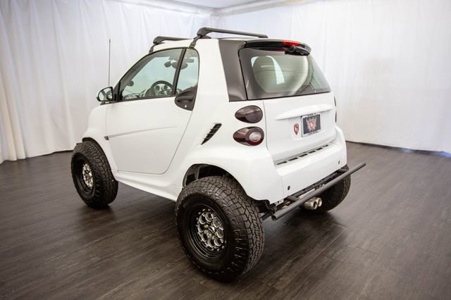 Used 2013 smart fortwo Coupe image 11