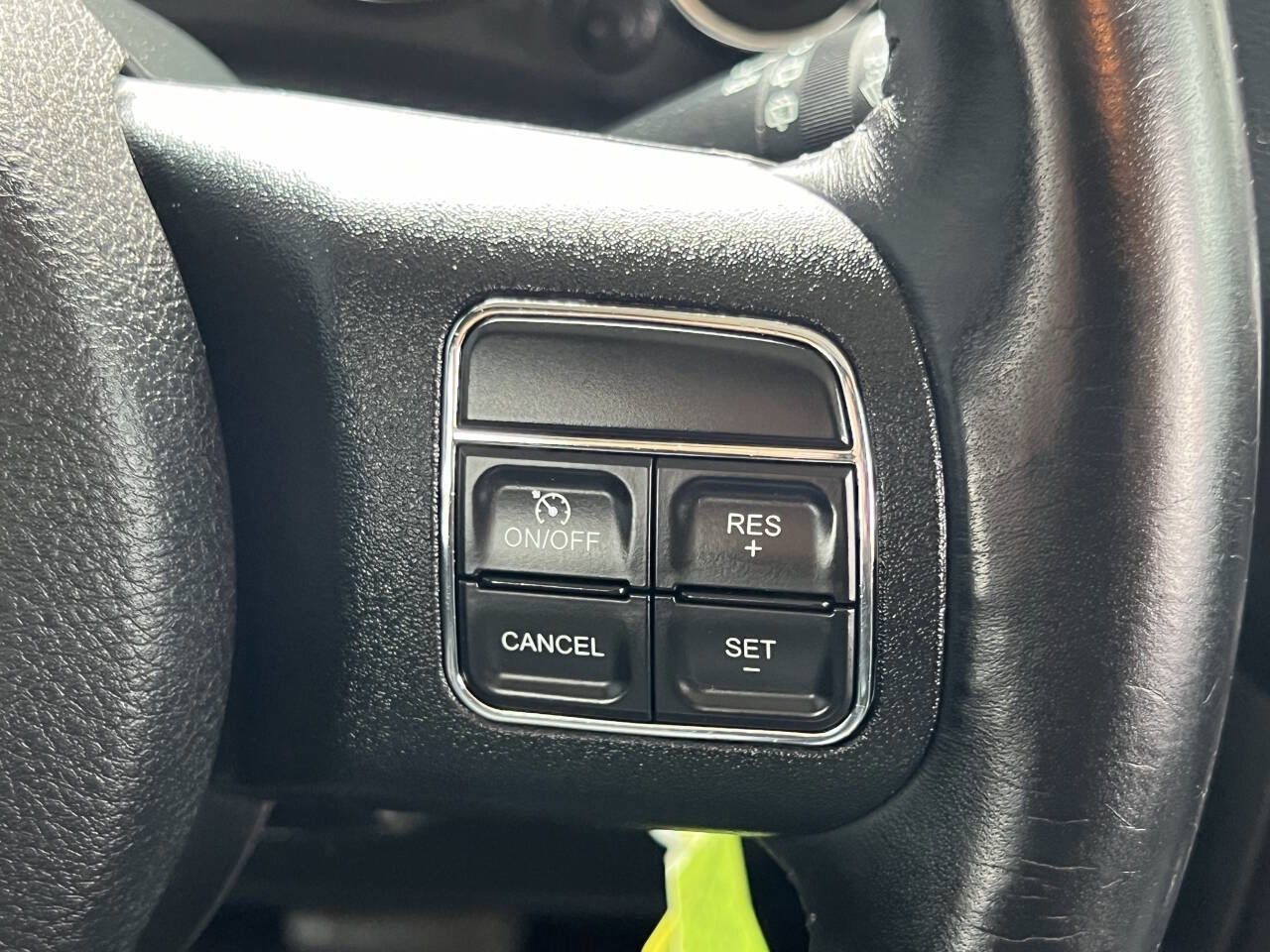 Used 2015 Jeep Wrangler Unlimited Sahara w/ Connectivity Group image 26