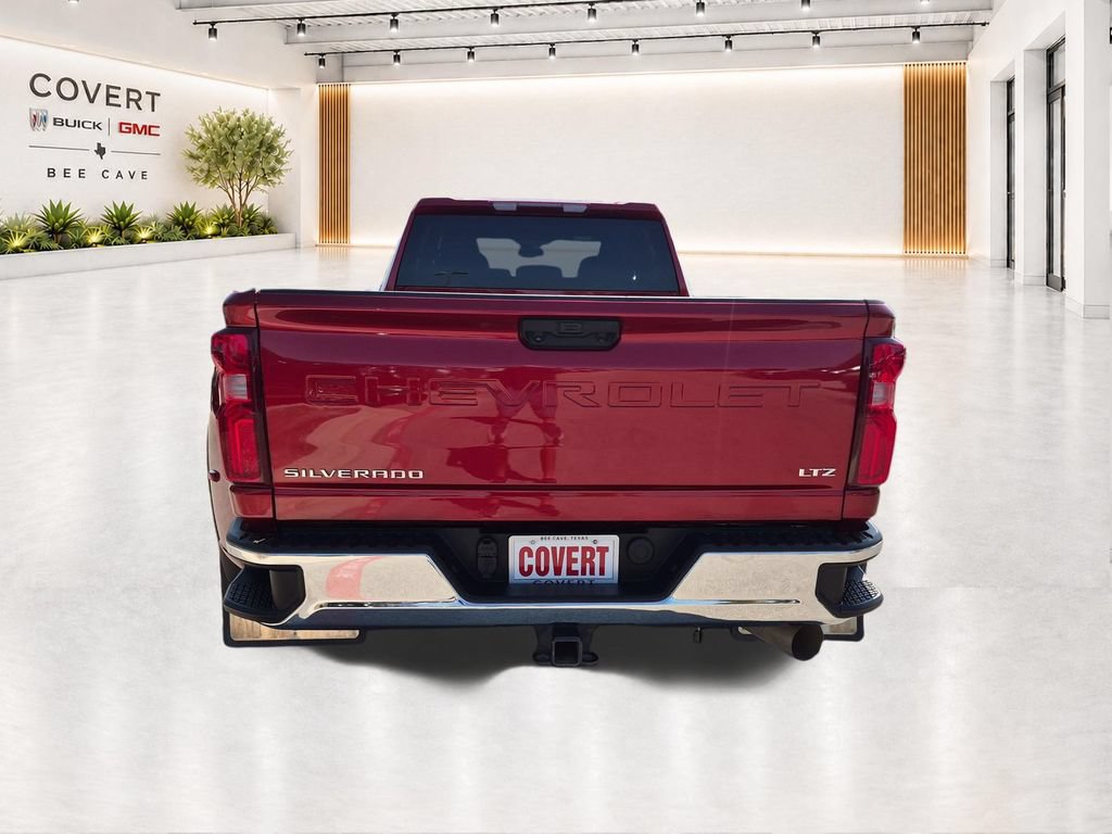 Used 2024 Chevrolet Silverado 3500 LTZ w/ LTZ Convenience Package AWD/4WD image 11