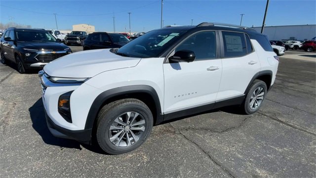 New 2026 Chevrolet Equinox LT w/ Convenience Package II image 6