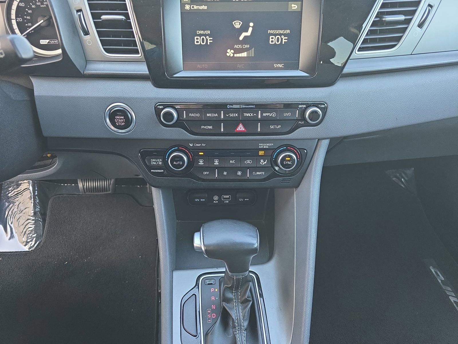 Used 2018 Kia Niro LX image 28