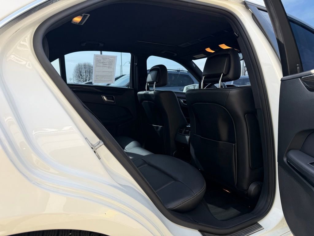 Used 2015 Mercedes-Benz E 350 Sedan image 20
