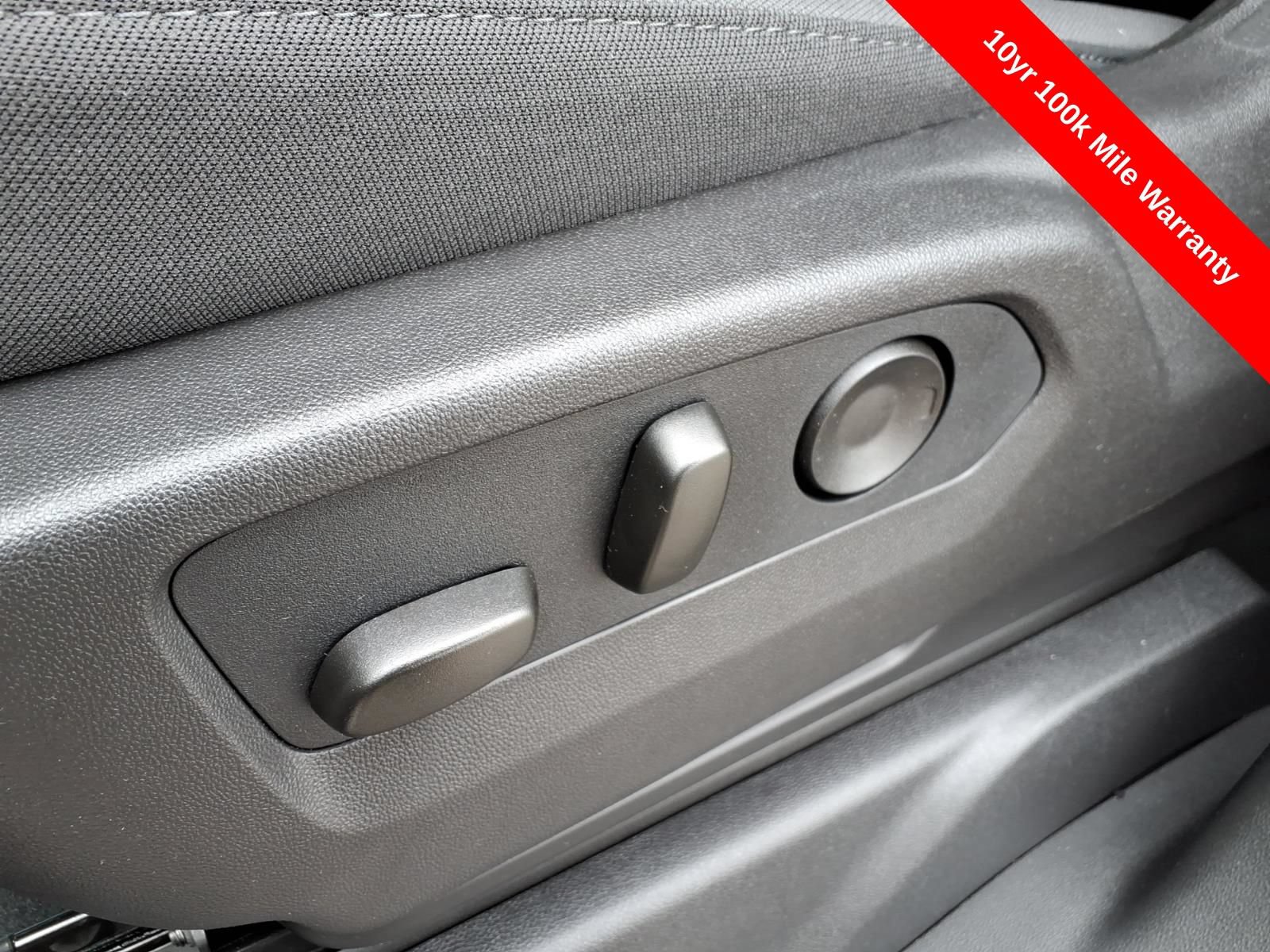 New 2026 Chevrolet Silverado 2500 Custom w/ Custom Value Package AWD/4WD image 19