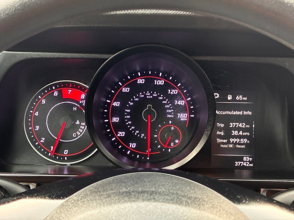 Used 2022 Hyundai Elantra SEL FWD image 28