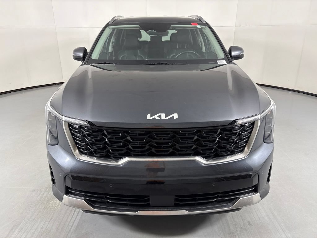 Used 2024 Kia Sorento S FWD image 3