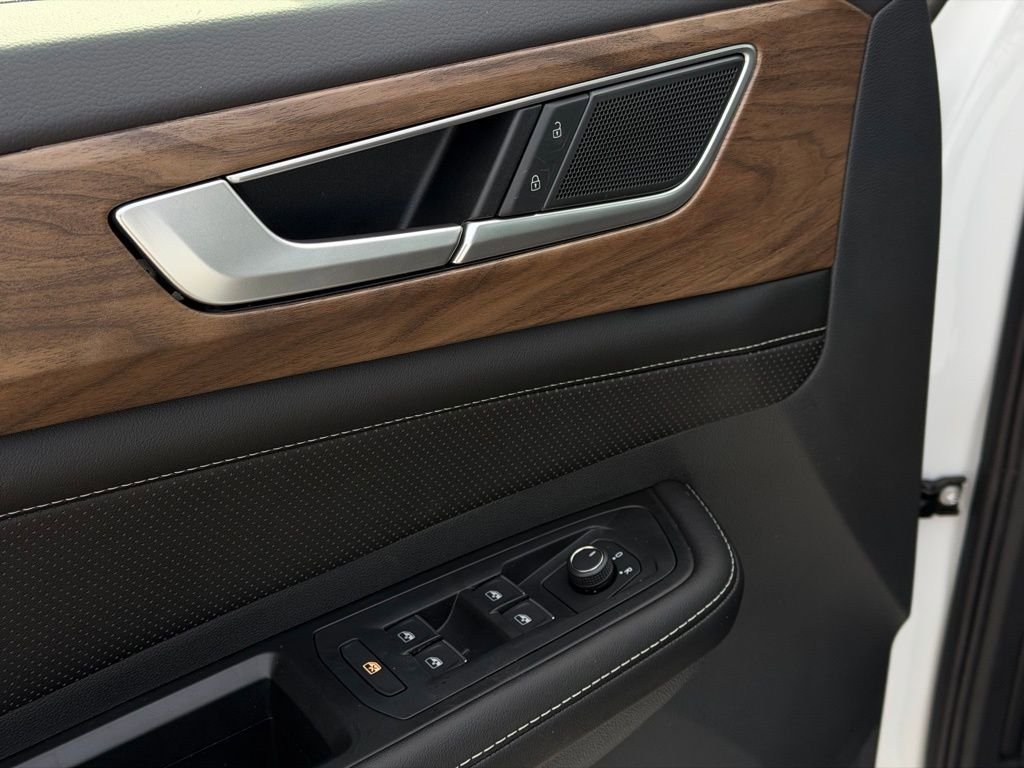 New 2026 Volkswagen Atlas SE image 18