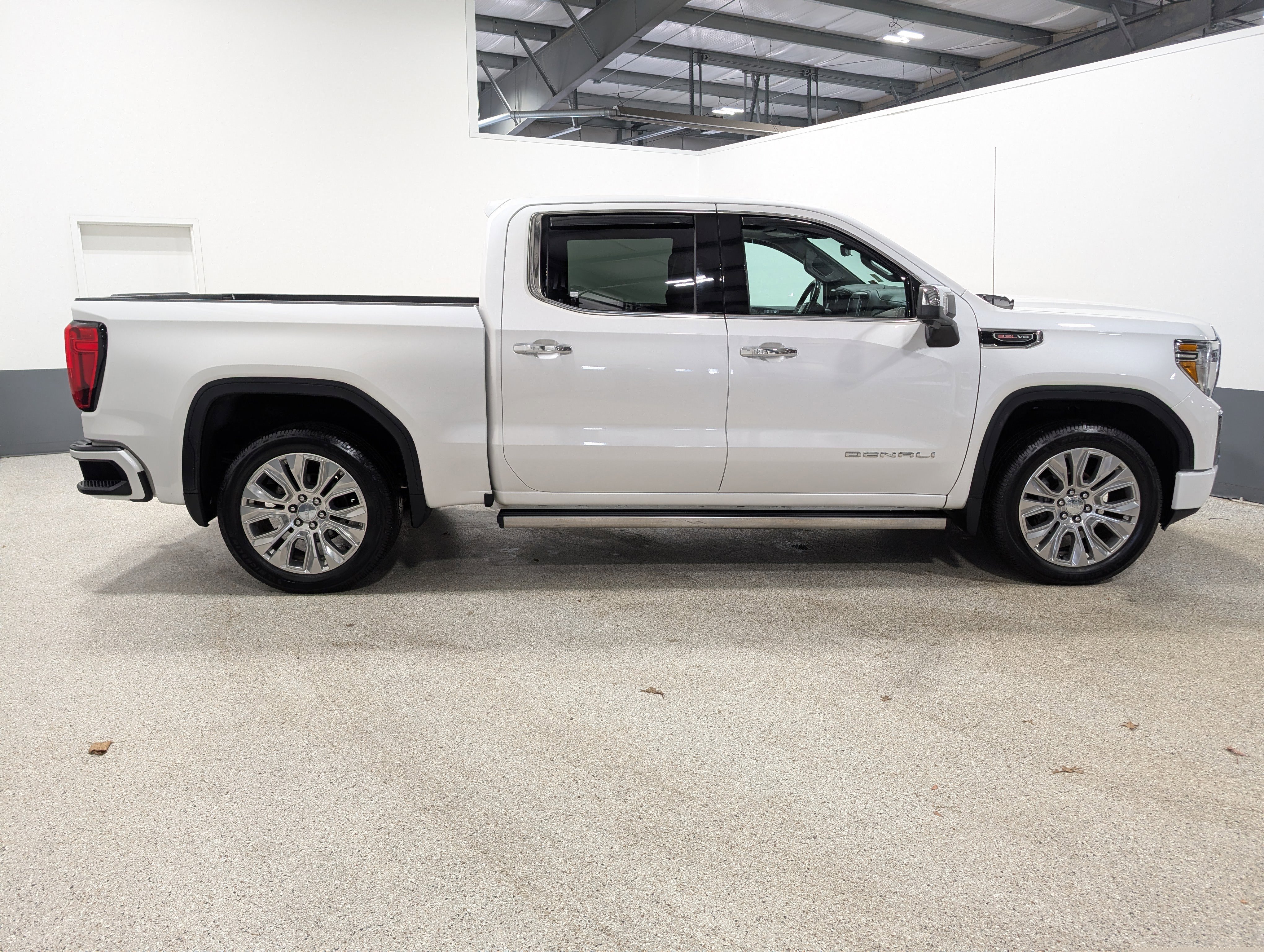 Used 2021 GMC Sierra 1500 Denali w/ Denali Ultimate Package image 2