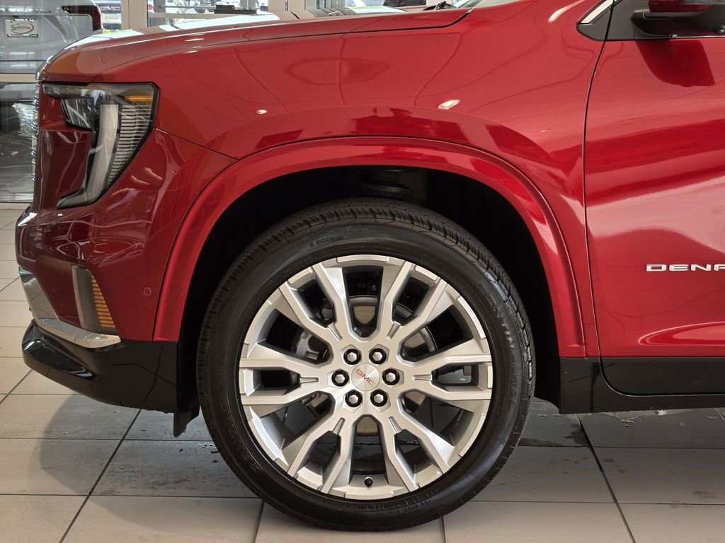 Used 2025 GMC Acadia Denali w/ Super Cruise Package AWD/4WD image 9