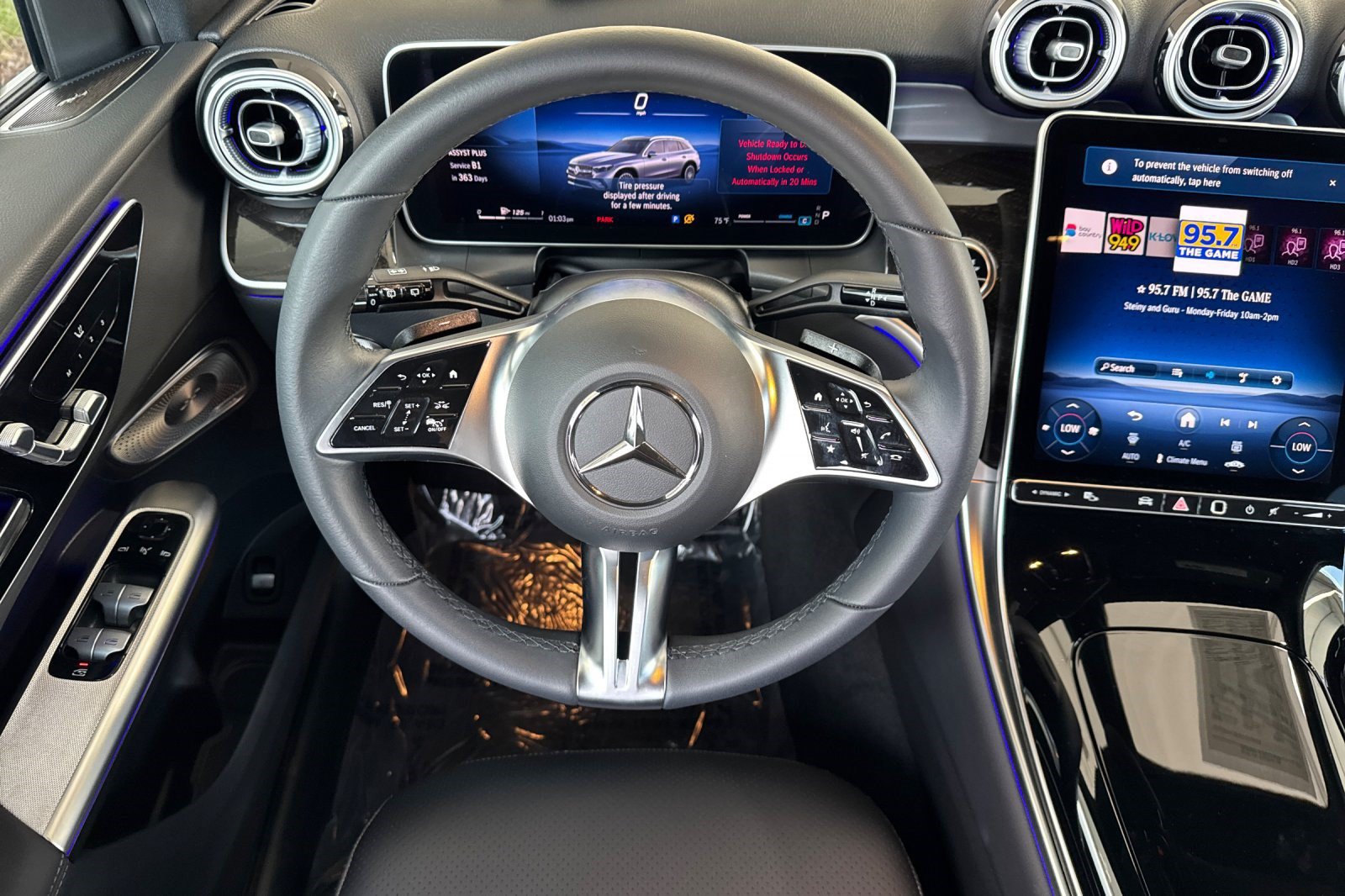 Certified 2025 Mercedes-Benz GLC 300 4MATIC image 31
