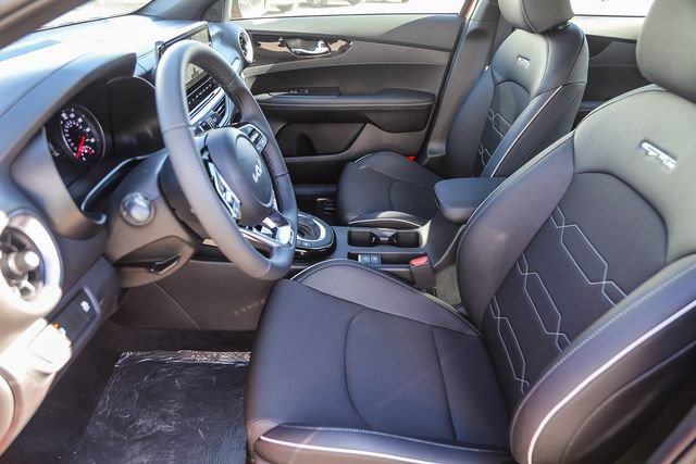 New 2024 Kia Forte GT-Line w/ GT-Line Premium Package FWD image 21