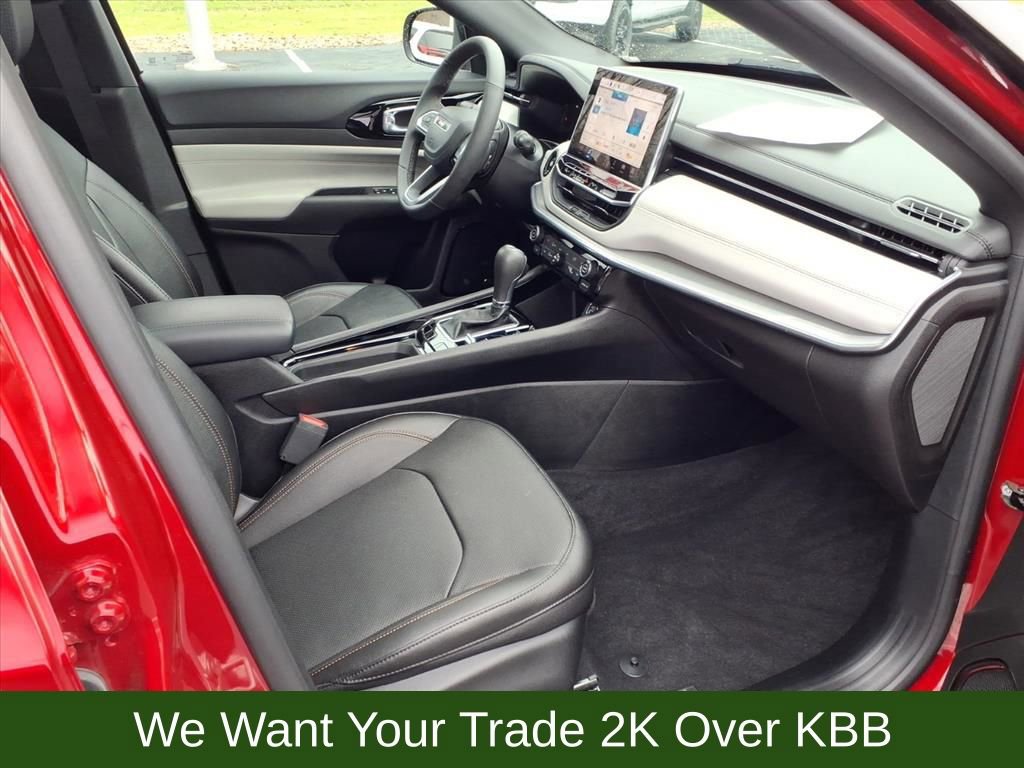 Used 2024 Jeep Compass Limited w/ Elite Group image 21