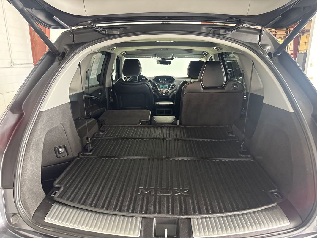 Used 2017 Acura MDX SH-AWD w/ Advance Package image 19