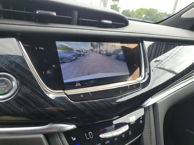 Certified 2025 Cadillac XT6 Premium Luxury FWD image 54