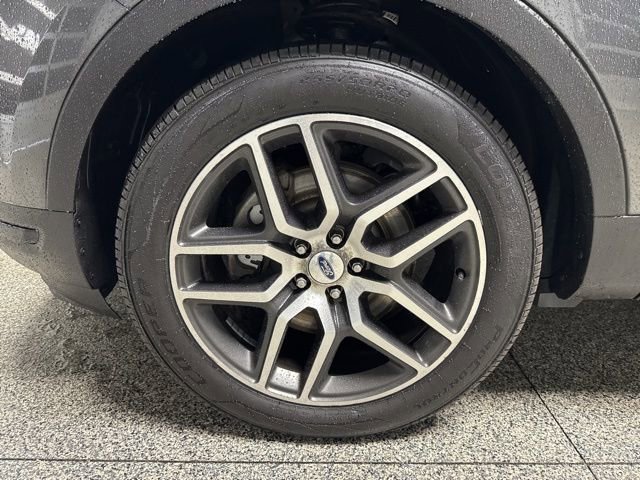 Used 2018 Ford Explorer Sport w/ Equipment Group 401A image 3