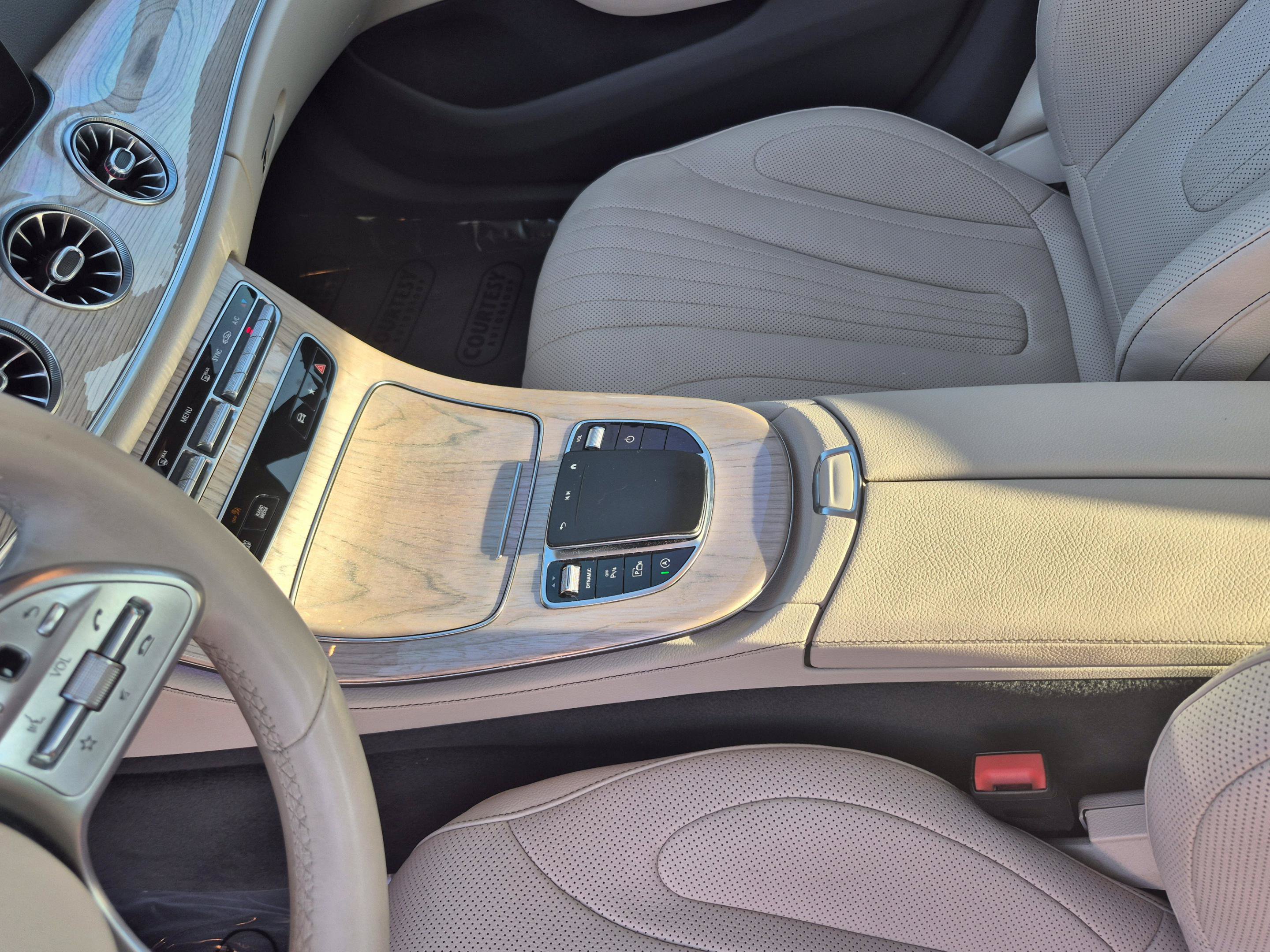 Used 2021 Mercedes-Benz CLS 450 w/ Premium Package image 24