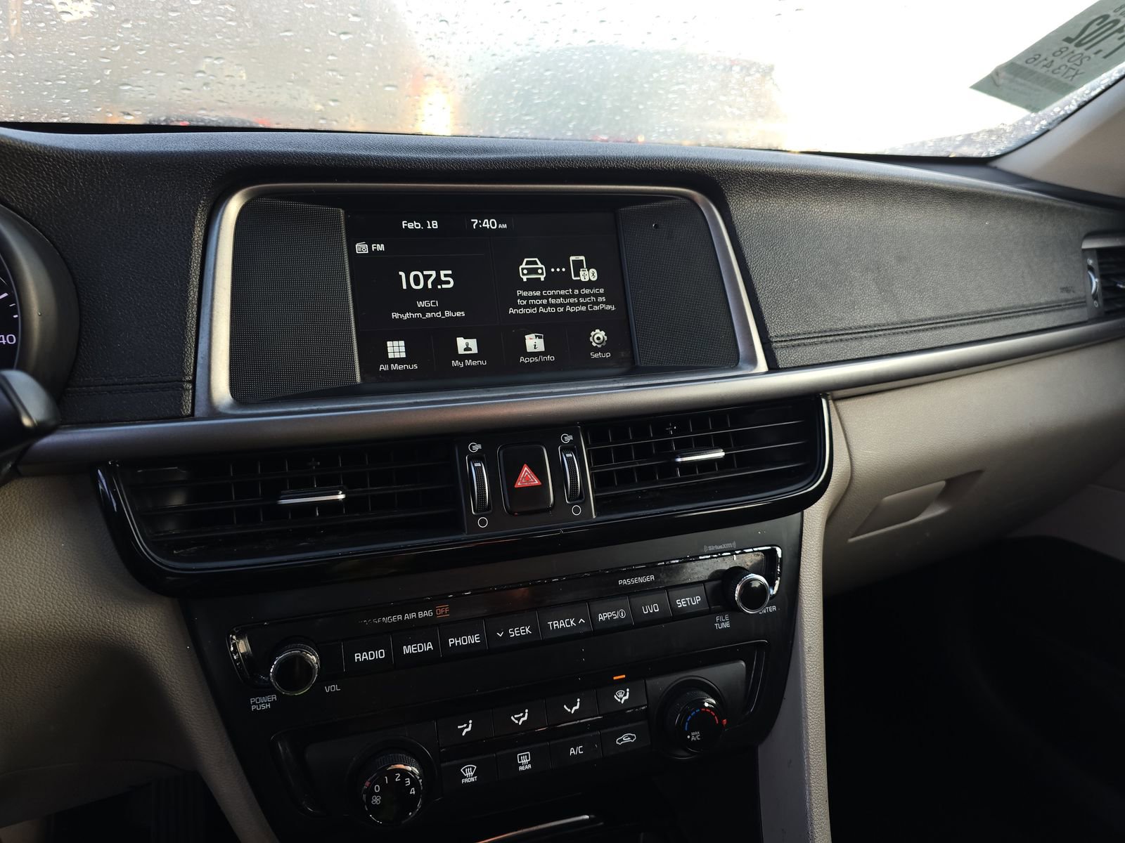 Used 2018 Kia Optima LX w/ 17" Alloy Wheels Package image 11