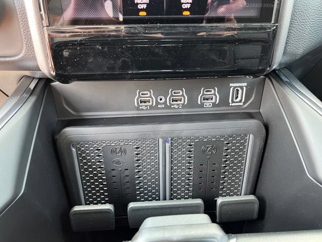 New 2026 RAM 1500 Laramie AWD/4WD image 33