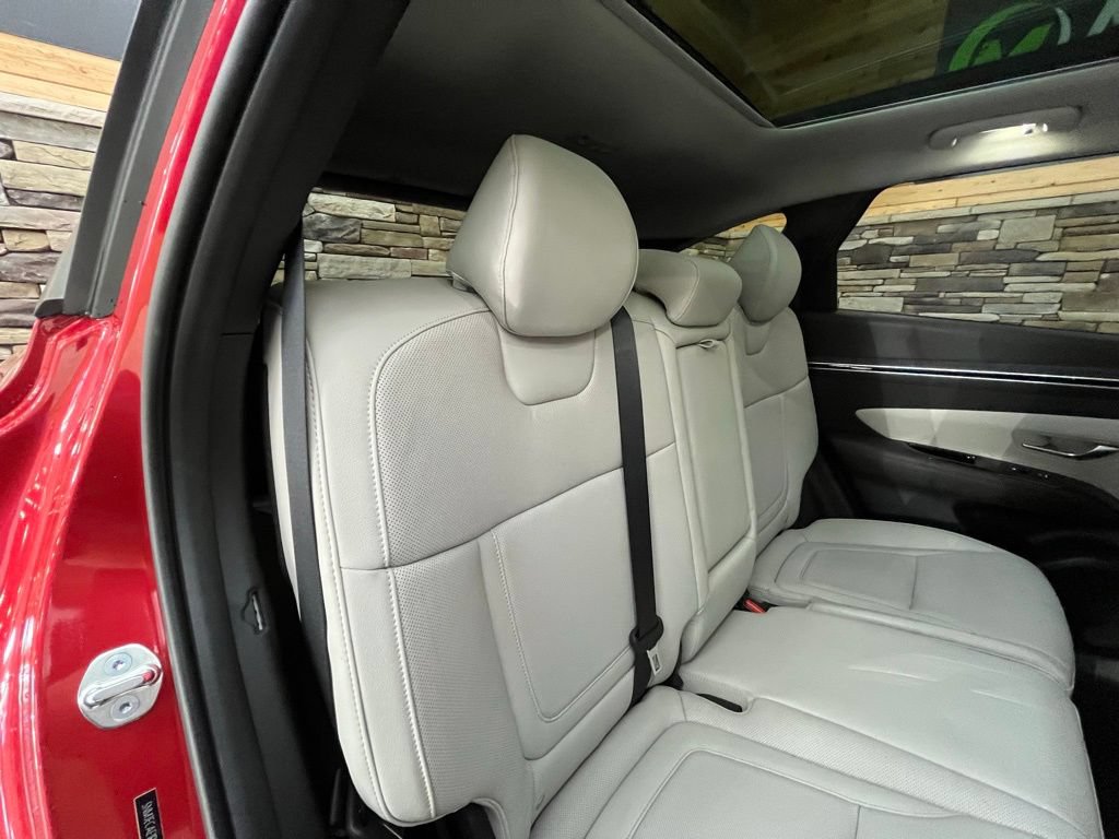Used 2023 Hyundai Tucson Limited AWD/4WD image 38
