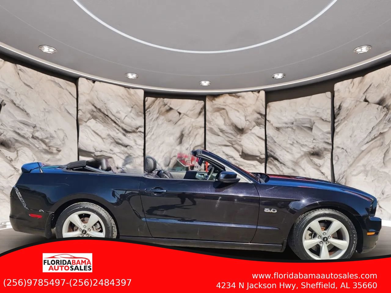 Used 2014 Ford Mustang GT Premium w/ Electronics Package RWD image 4