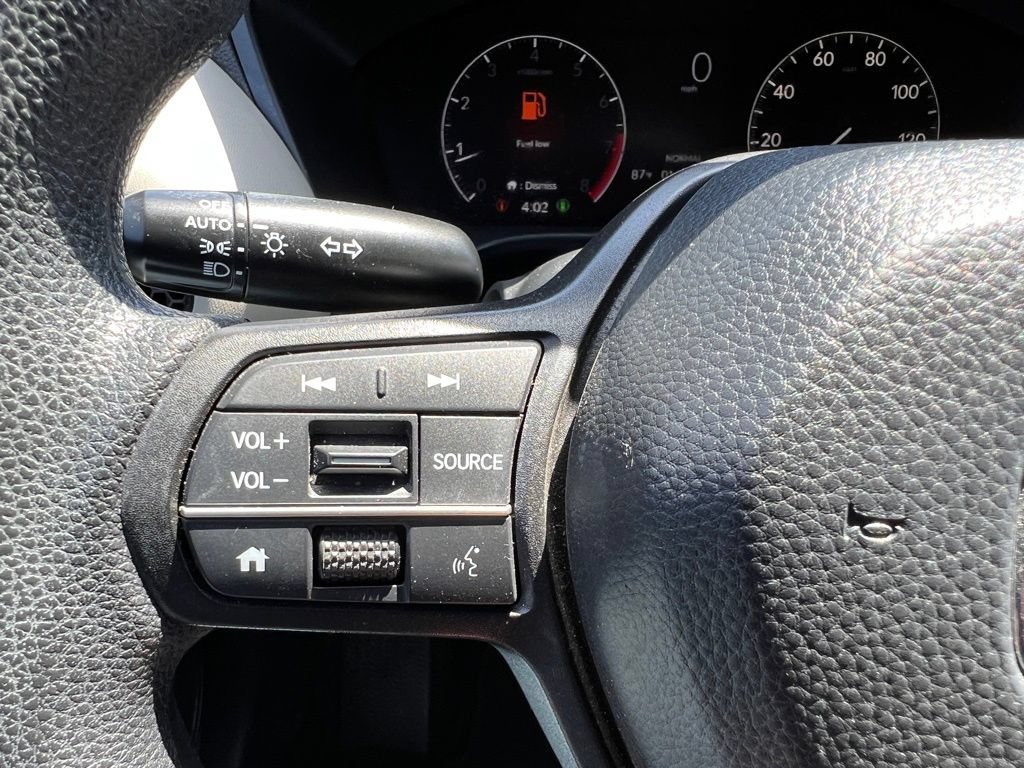Used 2024 Honda HR-V LX image 25