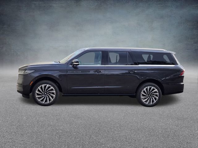 New 2025 Lincoln Navigator L Black Label image 4