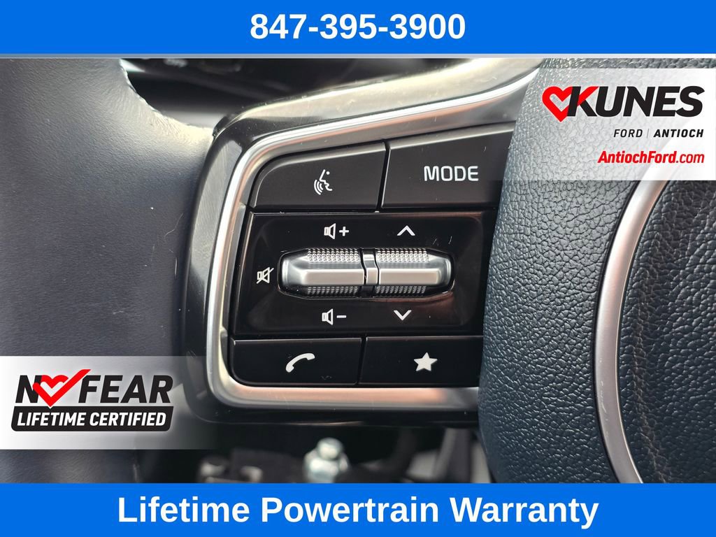 Used 2025 Kia Carnival SX Prestige image 46