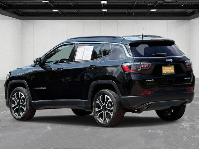 Certified 2023 Jeep Compass Limited AWD/4WD image 3