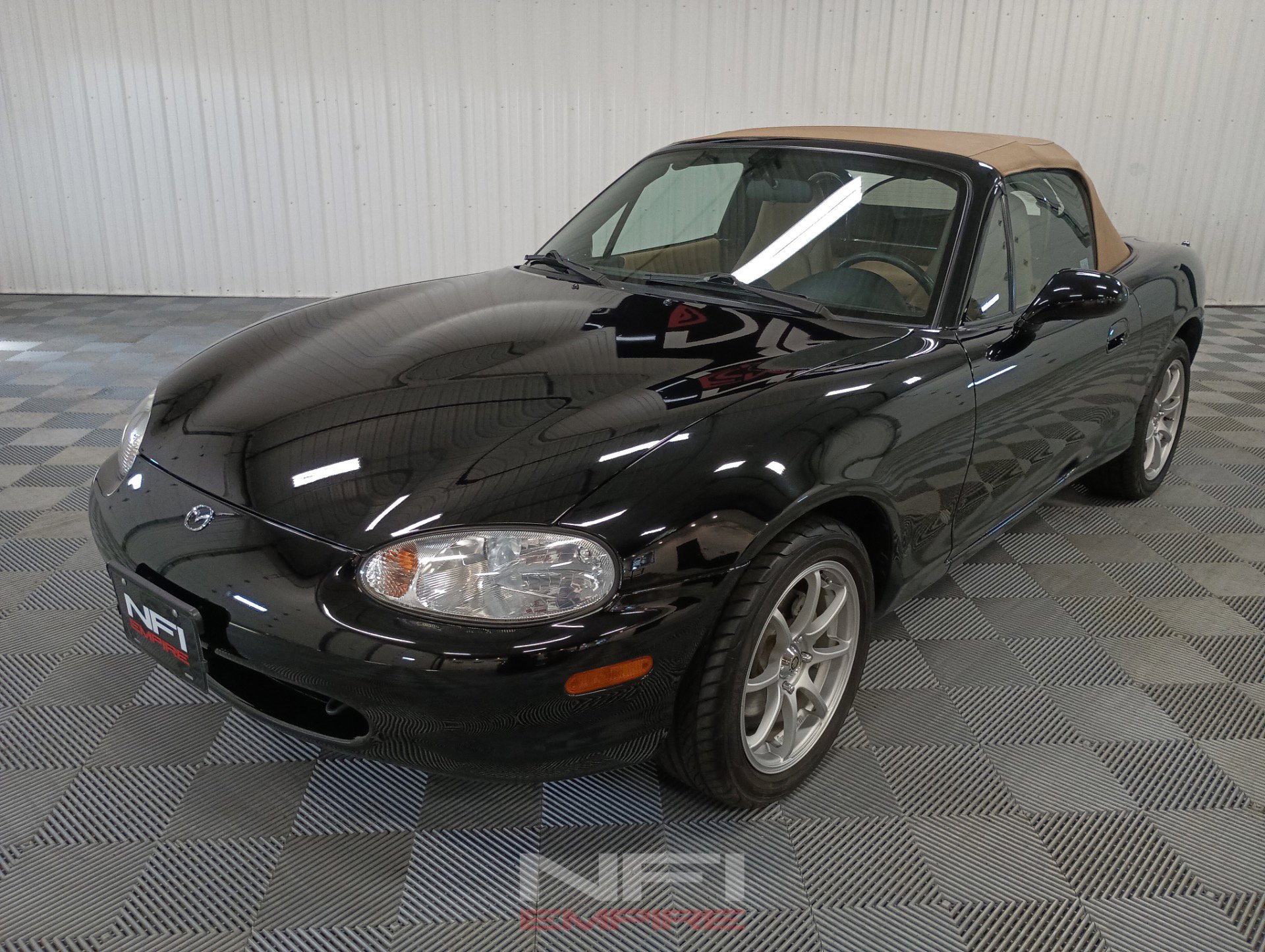Used 1999 MAZDA MX-5 Miata RWD image 6