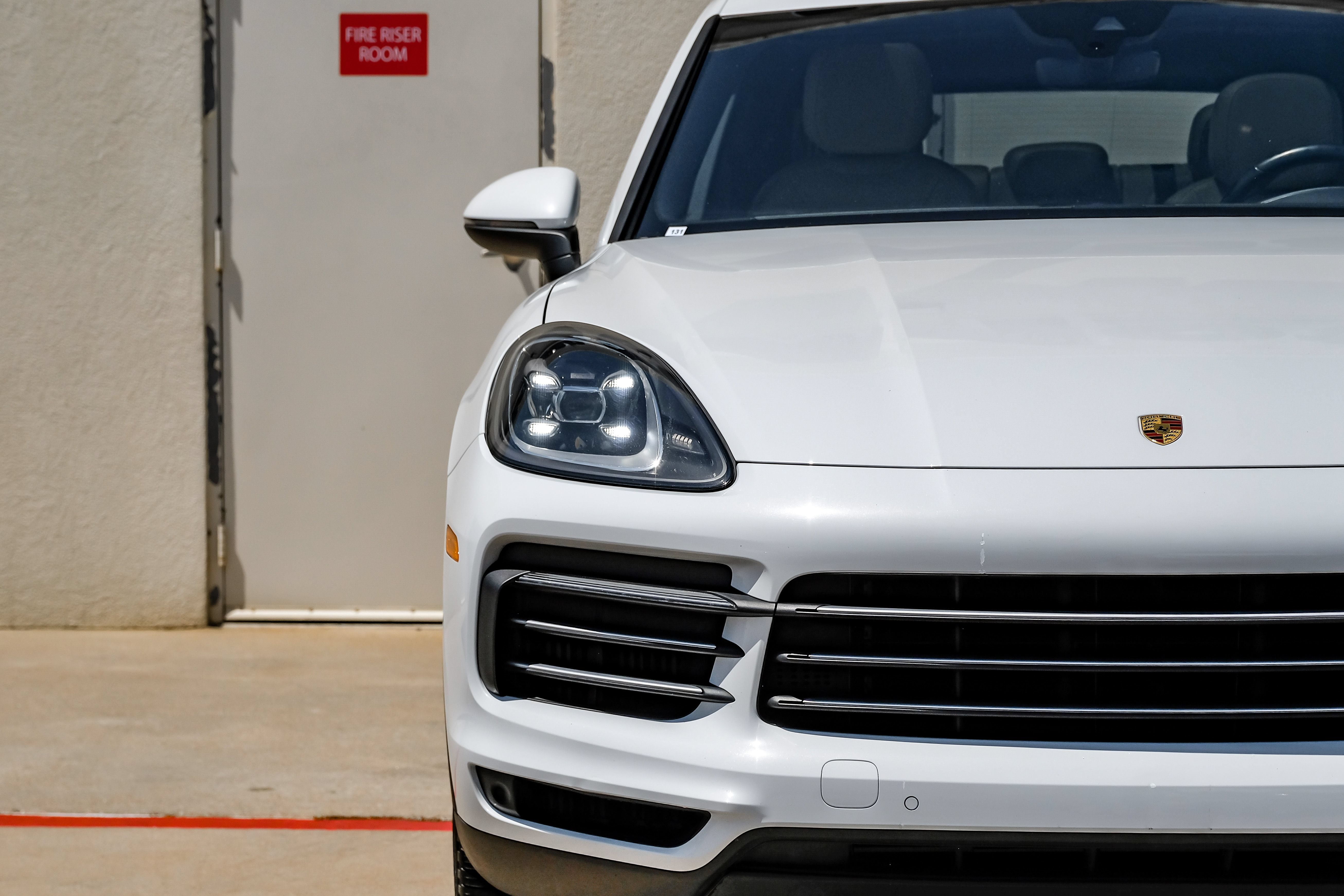 Used 2019 Porsche Cayenne AWD/4WD image 52