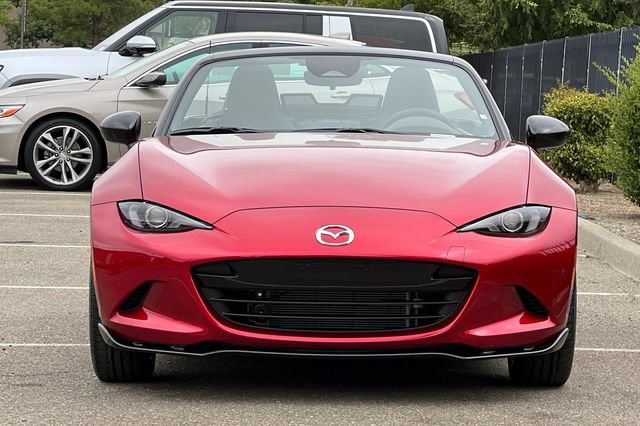 New 2026 MAZDA MX-5 Miata Club RWD image 8