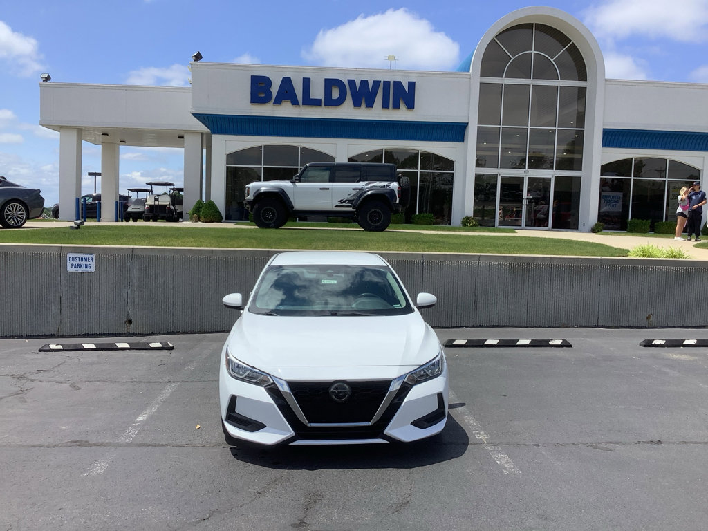 Used 2020 Nissan Sentra S FWD image 2