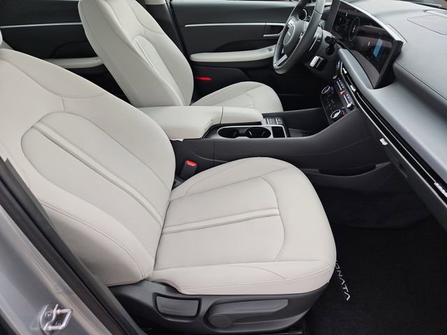 Used 2024 Hyundai Sonata SEL w/ Convenience Package image 11