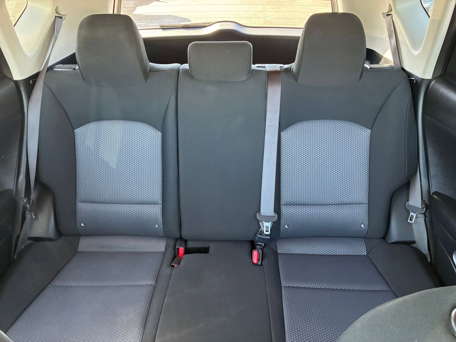 Used 2025 Kia Soul LX w/ LX Technology Package image 35