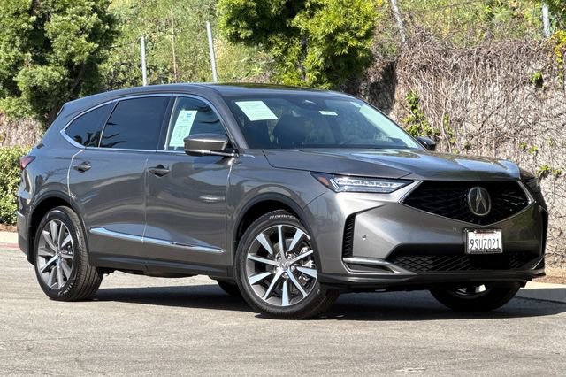 Used 2025 Acura MDX w/ Technology Package image 2