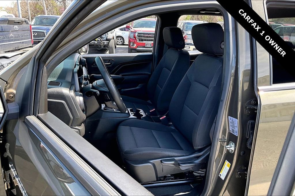 Used 2024 Chevrolet Colorado W/T image 21