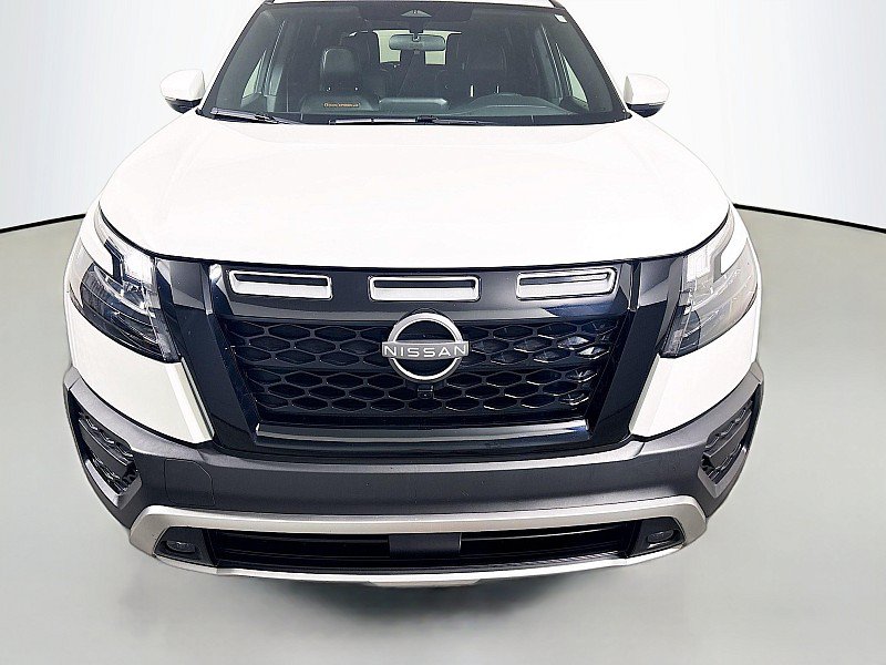 Used 2024 Nissan Pathfinder Rock Creek AWD/4WD image 2