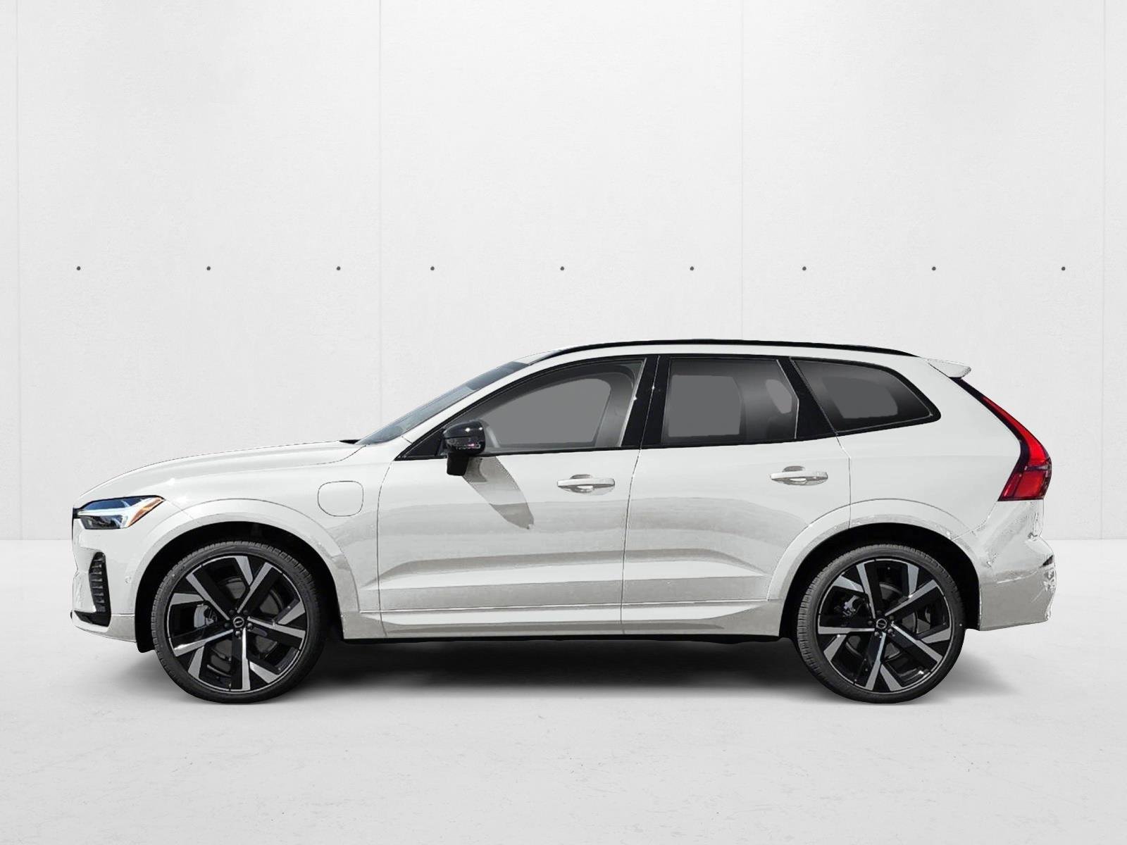 New 2026 Volvo XC60 T8 Core AWD/4WD image 3