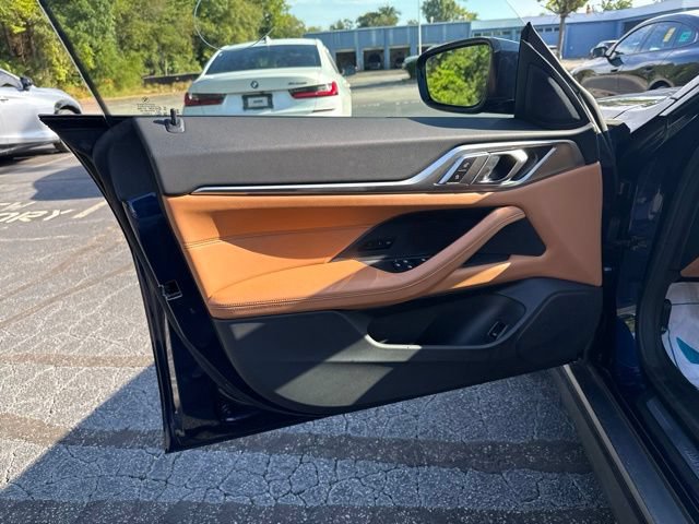 Used 2023 BMW i4 eDrive40 w/ Premium Package RWD image 11