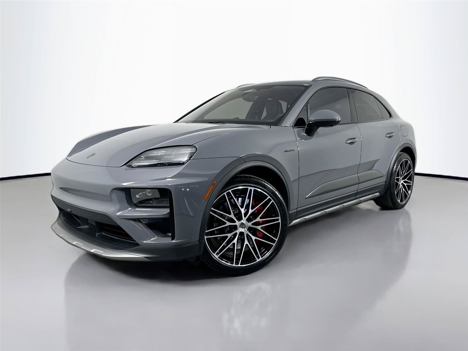 Certified 2025 Porsche Macan Turbo Electric AWD/4WD image 1