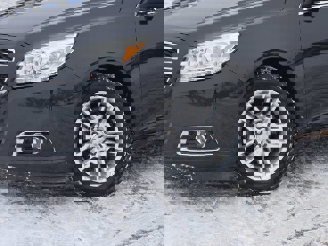 Used 2013 Chevrolet Malibu Eco w/ Leather Package image 3