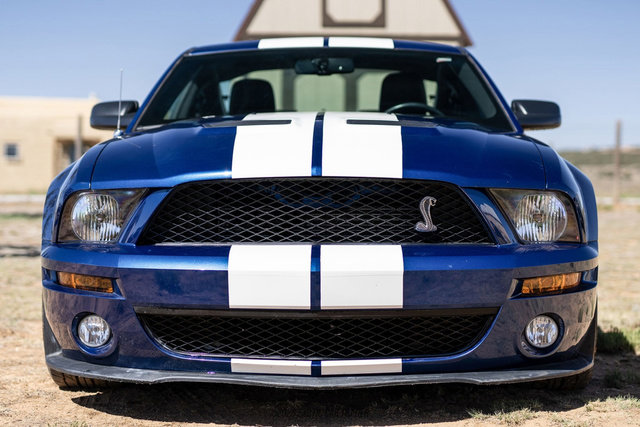 Used 2007 Ford Mustang Shelby GT500 RWD image 13