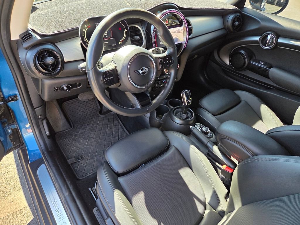 Used 2023 MINI Cooper S image 13