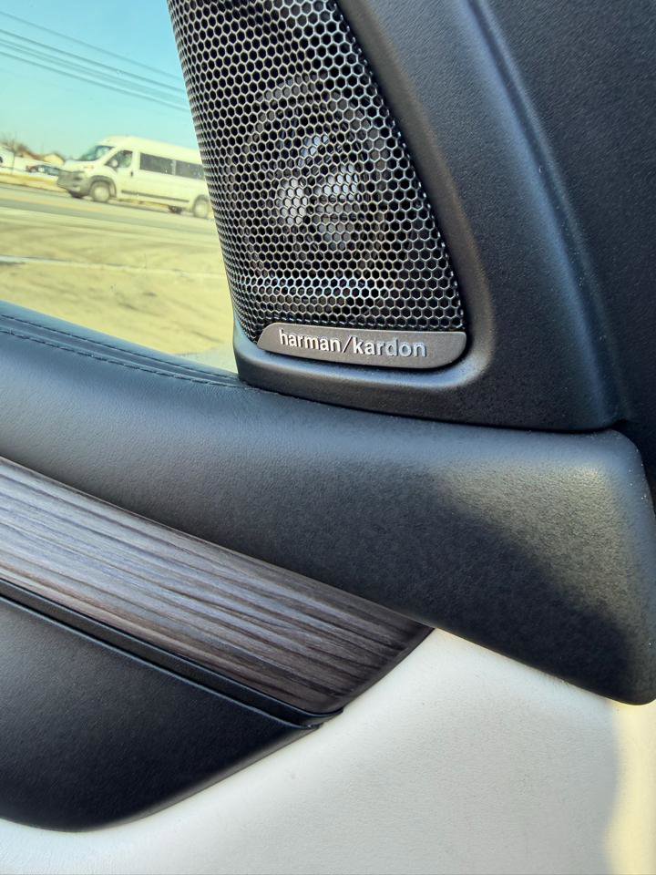 Used 2018 BMW X5 xDrive40e image 21